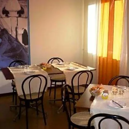 Sport Hotel 2*